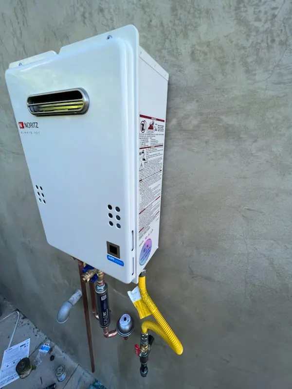 Tankless water heater installation for Cook homes